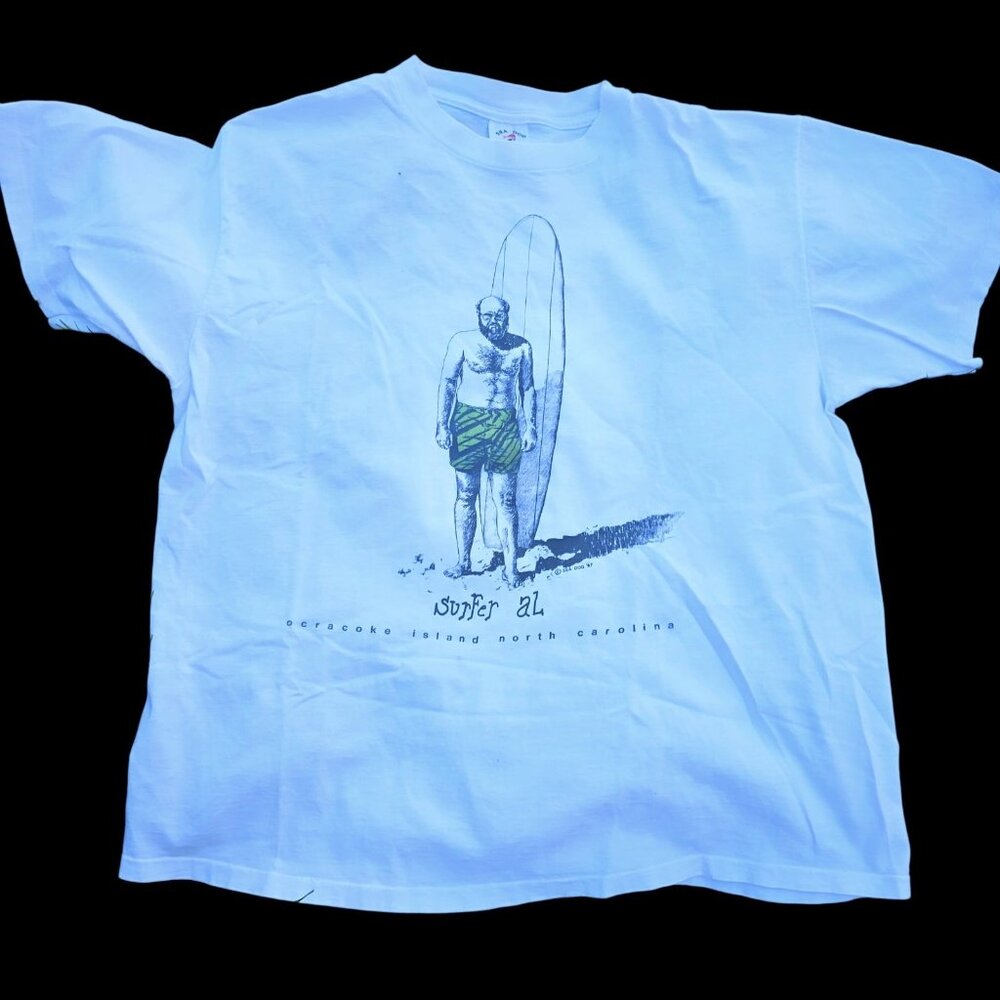 VTG Sea Dog Funny Surfer Graphic Tshirt North Carolina White Streetwear Sz‎ L